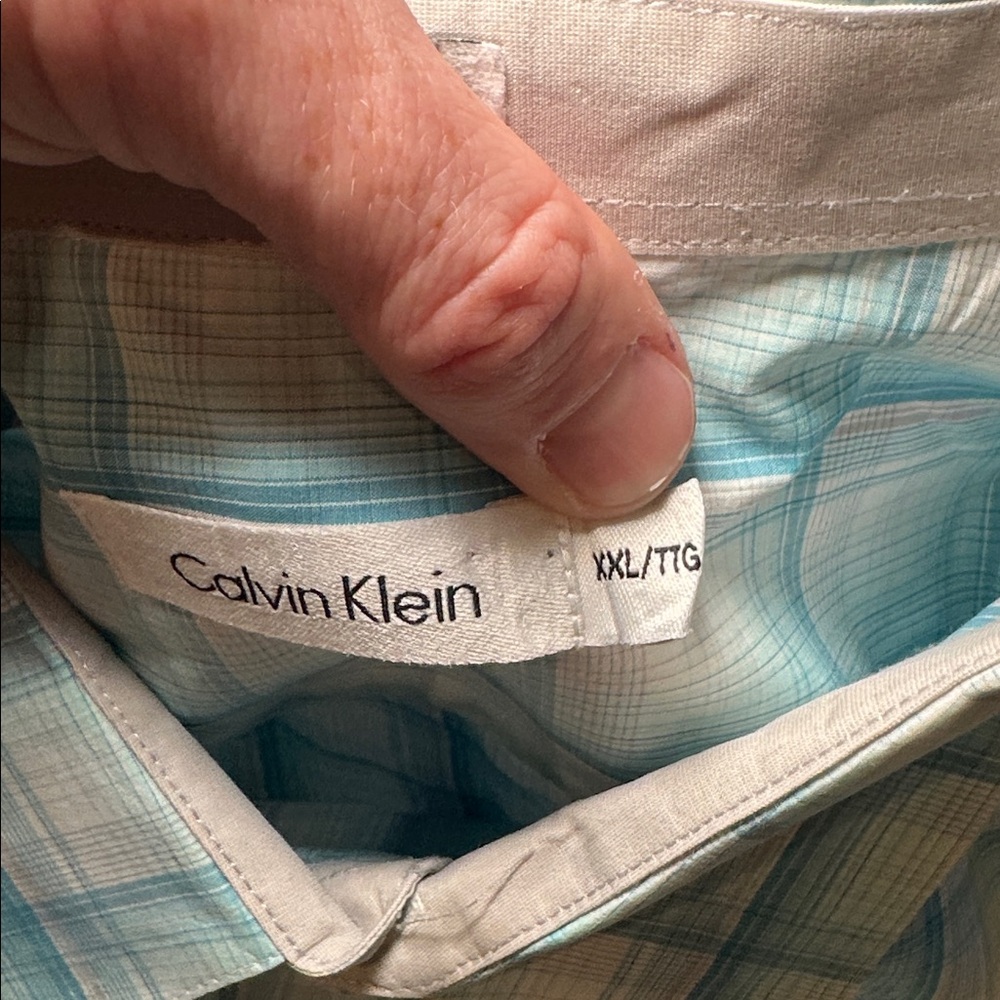 Calvin Klein Light Blue Checkered Plaid Short Sleeve Button Down - 2XL - Picture 6 of 7